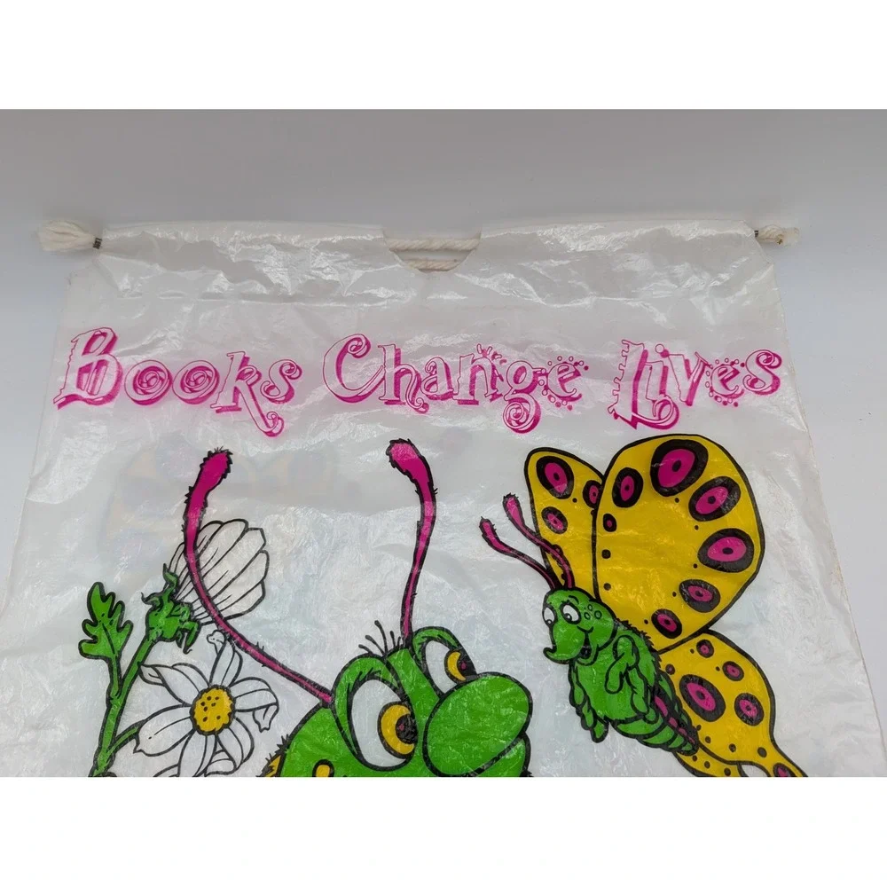 Upstart Drawstring Bag White Books Change Lives Caterpillar Butterfly Mitchell
